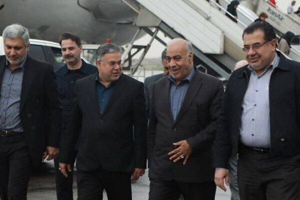 در جنگ تحمیلی سوم جا به جایی کالاها از بنادر جنوبی کشور شبانه روزی انجام شد