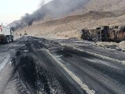 ببینید|بازگشایی محور حاجی‌آباد–سیرجان پس از واژگونی دو دستگاه تریلی