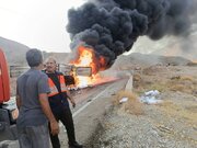 ببینید|بازگشایی محور حاجی‌آباد–سیرجان پس از واژگونی دو دستگاه تریلی