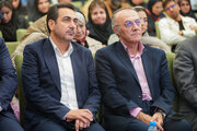 ببینید | تجلیل از مرکز ارتباطات و اطلاع‌رسانی وزارت راه و شهرسازی در هفدهمین همایش روابط عمومی الکترونیک