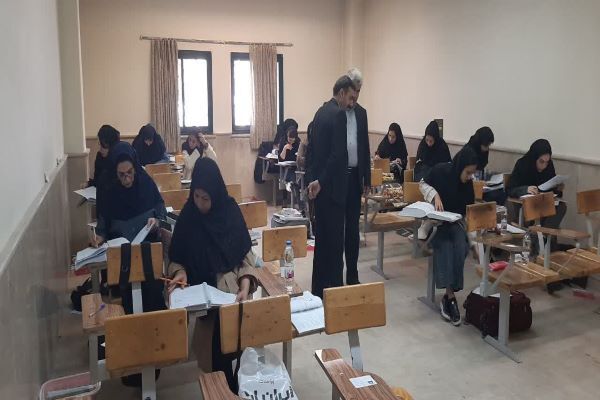 آزمون‌های ورود به حرفه مهندسان در زنجان برگزار شد